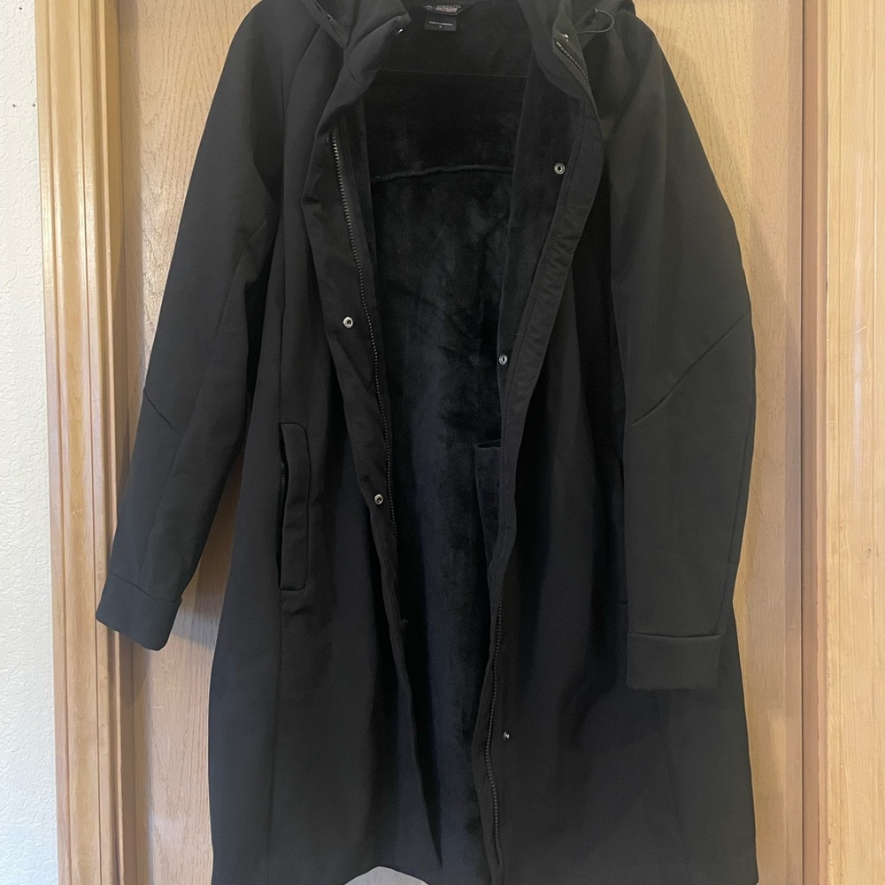 Mondetta Black Fleece-Lined Jacket